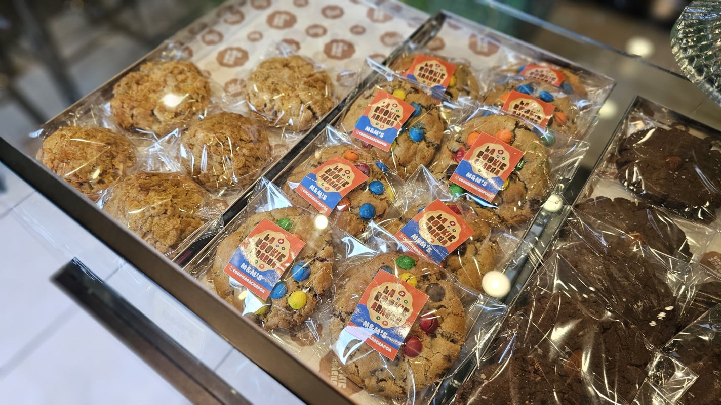 A La Cookiearacha oferece mais de 20 sabores de cookie | J&Uacute;LIA FERNANDES/ESPECIAL/JC