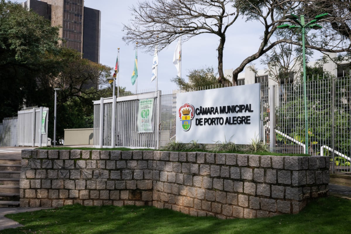 Câmara aprova disponibilização de QR Code para sugestões sobre o serviço de saúde de Porto Alegre 