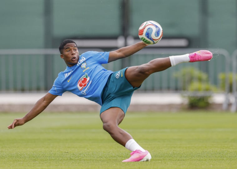 Sem Raphinha, lesionado, Endrick pode ser novidade diante da Escócia