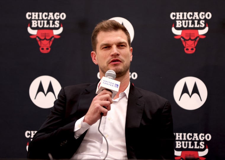  Primeiro brasileiro técnico na NBA, Splitter aposta em jovens talentos no Bulls