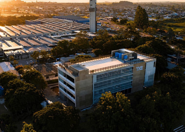 TK Elevator - novo prédio PDC Guaíba - Mapa Econômico do RS 2026 Região Metropolitana