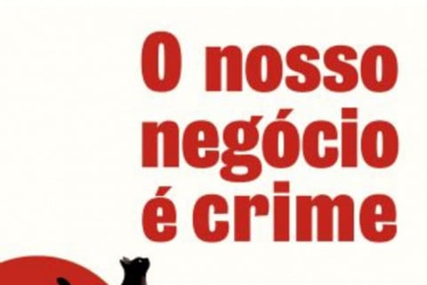 Volta ao mundo combatendo o crime  