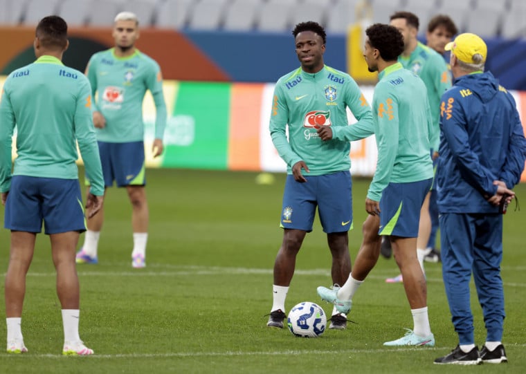 Se perder para a Escócia e Marrocos empatar ou vencer o Haiti, o Brasil cai para o terceiro lugar do grupo