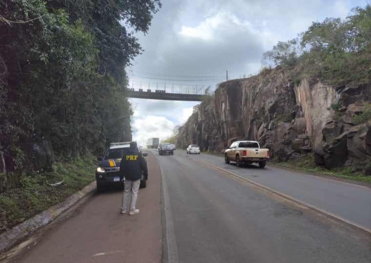 Durante todo o per&iacute;odo de obras, a travessia de pedestres permanecer&aacute; bloqueada