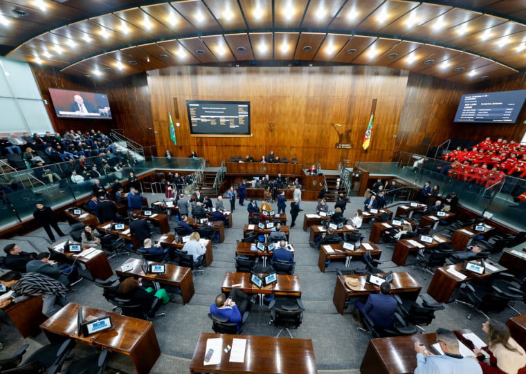 Propostas do Executivo e relatório da CPI dos Pedágios podem entrar em votação