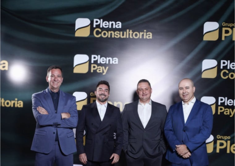 Da esquerda para a direita: Luciano Lazzarotti, Cesar Coimbra, Alexander Diego dos Santos e Elieser Lima Oliveira