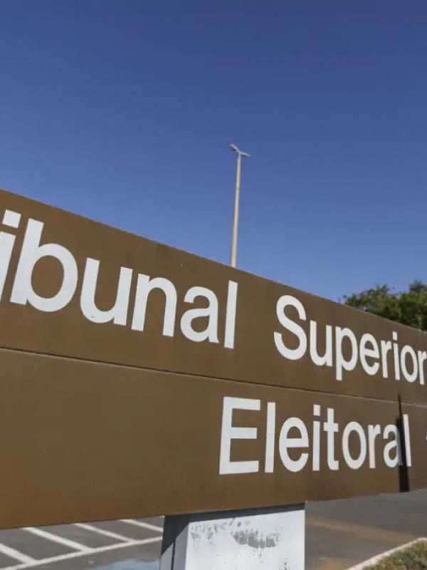 Termina prazo para apresentadores de rádio e TV que vão se candidatar deixarem programas