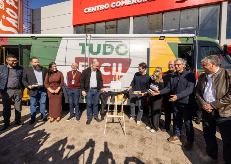 Segunda unidade m&oacute;vel do programa tamb&eacute;m foi entregue na cerim&ocirc;nia