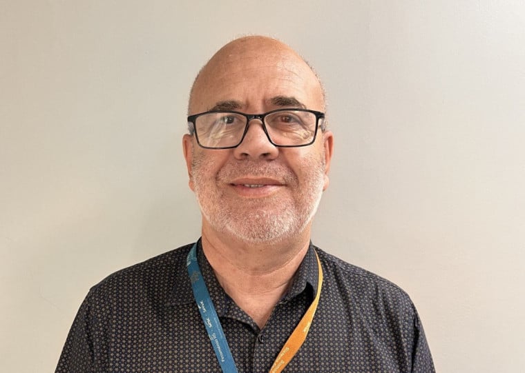 Gilmar Moraes, docente do Senac Comunidade, administrador, historiador, linguagem (letras português), com mestrado e doutorado Em História Empresarial