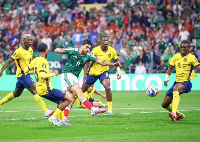 Seleção da casa venceu  por 2 a 0, com os dois gols marcados nos primeiros 30 minutos de partida