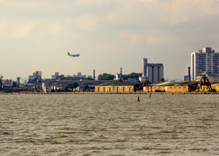 Segundo o Dmae, atualmente apenas seis pontos do Guaíba são considerados balneáveis em Porto Alegre, sendo três no Belém Novo, e três no Lami
