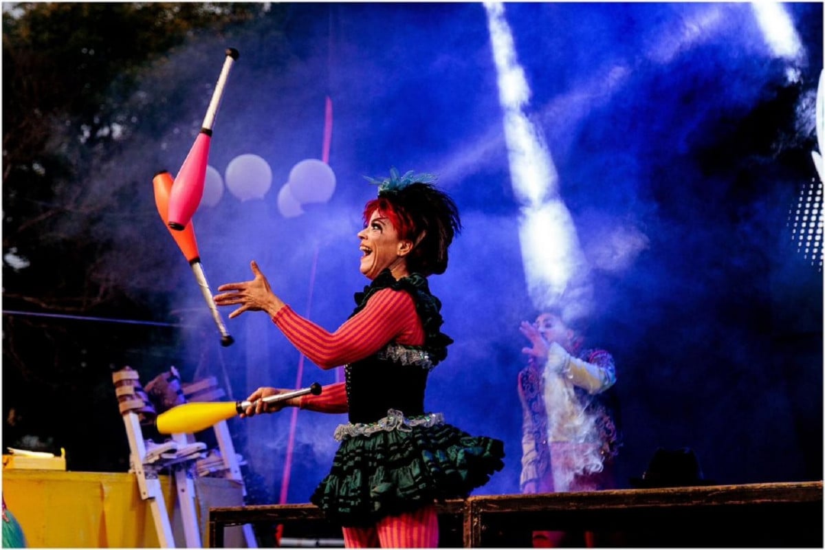 Espet&aacute;culo faz parte da programa&ccedil;&atilde;o de reabertura do Theatro Sete de Abril  | Grupo Tholl/Divulga&ccedil;&atilde;o/Cidades
