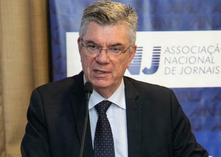PAra presidente-executivo da Associação Nacional de Jornais, "esses métodos são característicos de máfia"