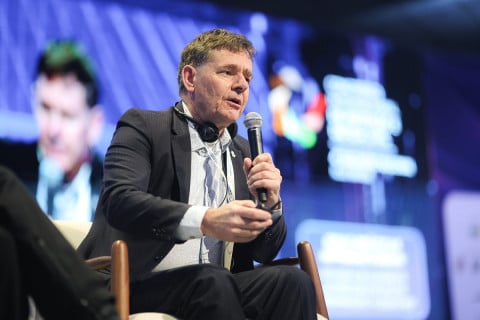 Proteção contra cheias exige investimentos permanentes, sustenta Peter Glerum