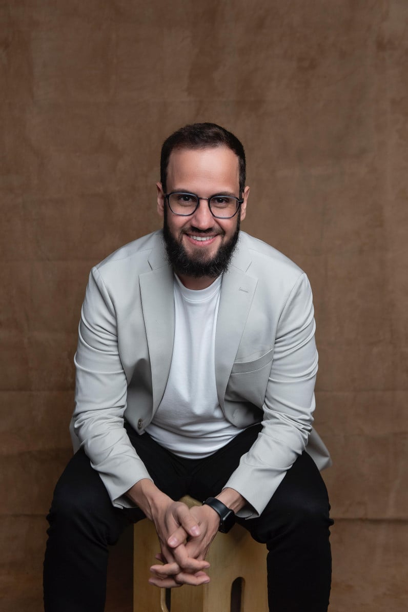 Paulo Brenha é executivo, Top Voice no LinkedIn e autor de 