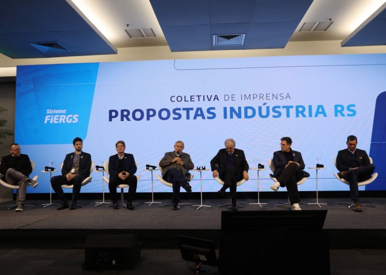 O presidente da Fiergs, Claudio Bier, apresentou as principais propostas para alavancar a indústria gaúcha; documento com 72 demandas foi entregue a pré-candidatos ao governo do Estado