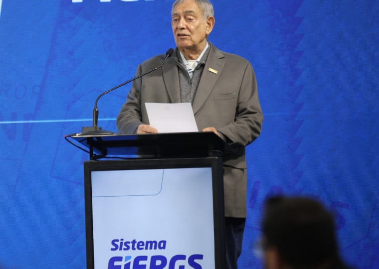 O presidente da Fiergs, Claudio Bier, apresentou 72 propostas para alavancar a indústria gaúcha na sede da entidade; as sugestões devem ser entregues aos candidatos ao governo do Rio Grande do Sul