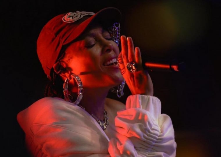 Rapper e compositora paulista apresentará músicas de seu álbum mais recente, 'O silêncio que grita', além de outros sucessos, em apresentação nesta quinta-feira (9)