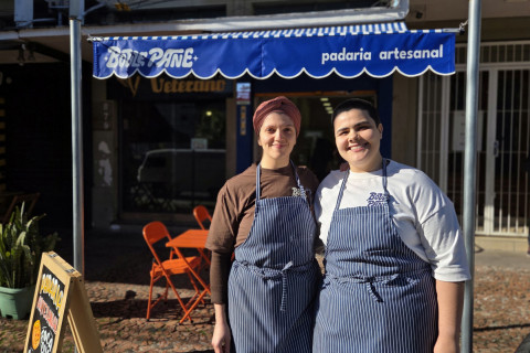 Victória Fonseca e Júlia Cabral estão à frente da Boule Pane Padaria Artesanal, novidade no entorno da Redenção, em Porto Alegre