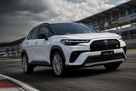 Toyota atualiza o Corolla Cross para combater a concorrência chinesa