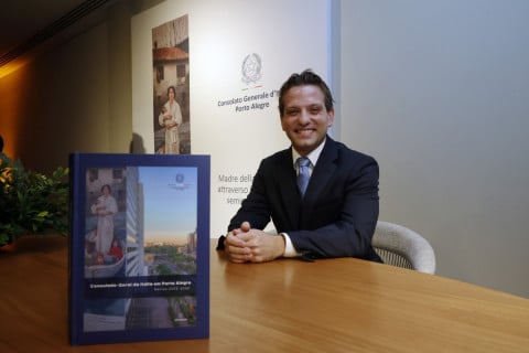 Diplomacia humanitária