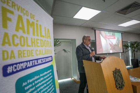 Programa de acolhimento a crianças e adolescentes abre edital para credenciamento de famílias em Porto Alegre
