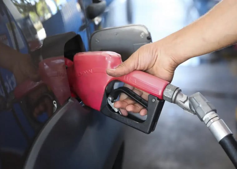 ANP cria app para motorista conferir qualidade de posto de combustível