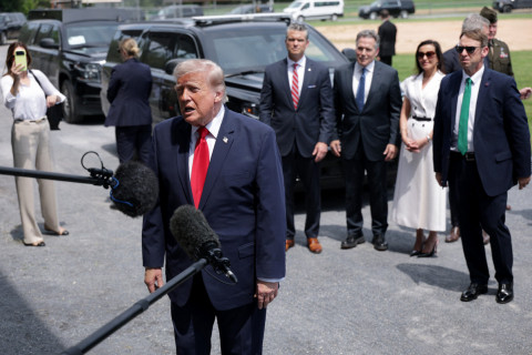 Trump diz que aumentará ataques contra o Irã até a próxima semana