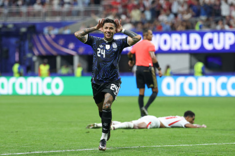 Argentina vira pra cima da Inglaterra e vai para a final da Copa do Mundo