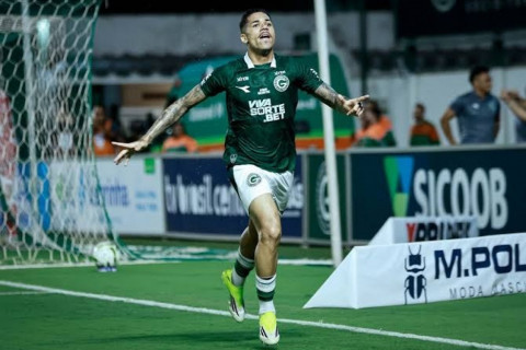 Grêmio acerta a contratação de lateral-direito vindo do Goiás