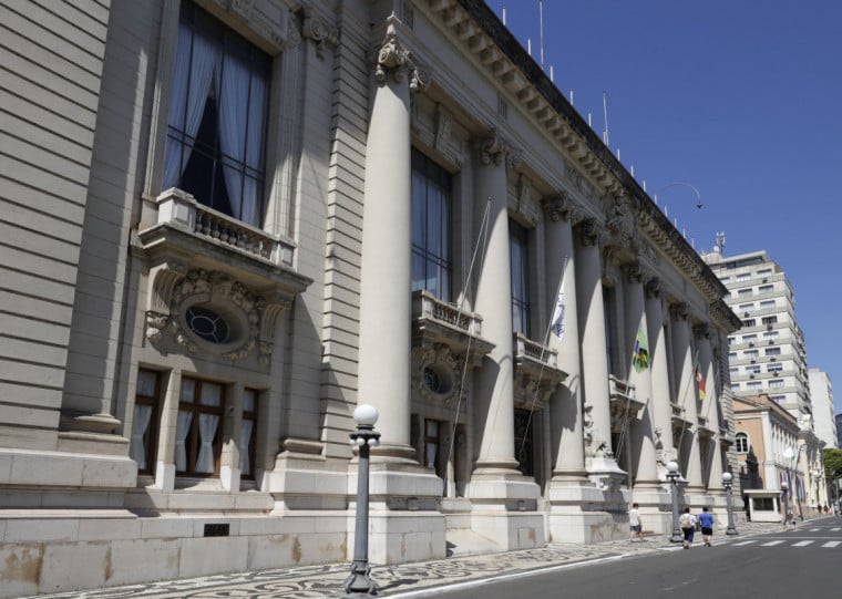 Pelo menos seis pretendentes ao Piratini já anunciaram datas