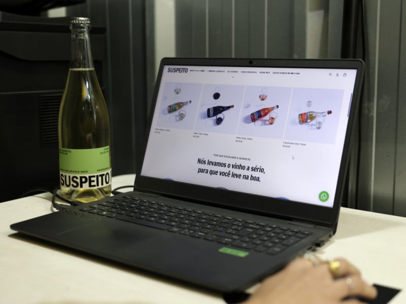 Pessoas de at&eacute; 45 anos comp&otilde;em 87% dos clientes no e-commerce<br />Foto: T&Acirc;NIA MEINERZ/JC