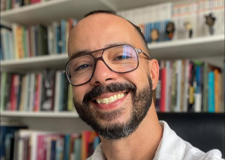 Sanches era professor da escola de teatro e do programa de pós-graduação em artes cênicas da UFBA