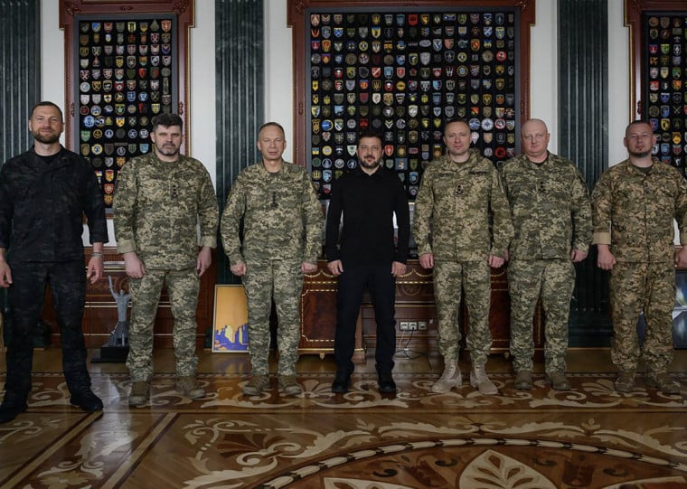 Zelensky anunciou a nova estrutura do comando militar ucraniano