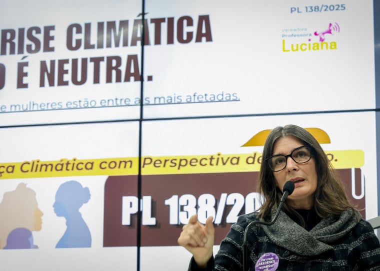 Vereadora Professora Luciana Martins foi a autora do texto, aprovado em junho, e que busca monitorar situação no município