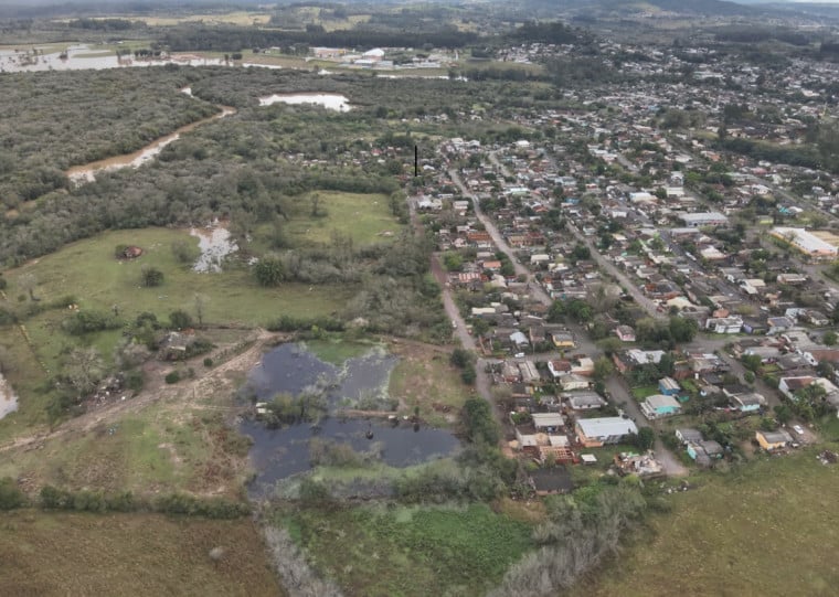 Durante a visita, foram realizadas imagens a&eacute;reas com o uso de drone