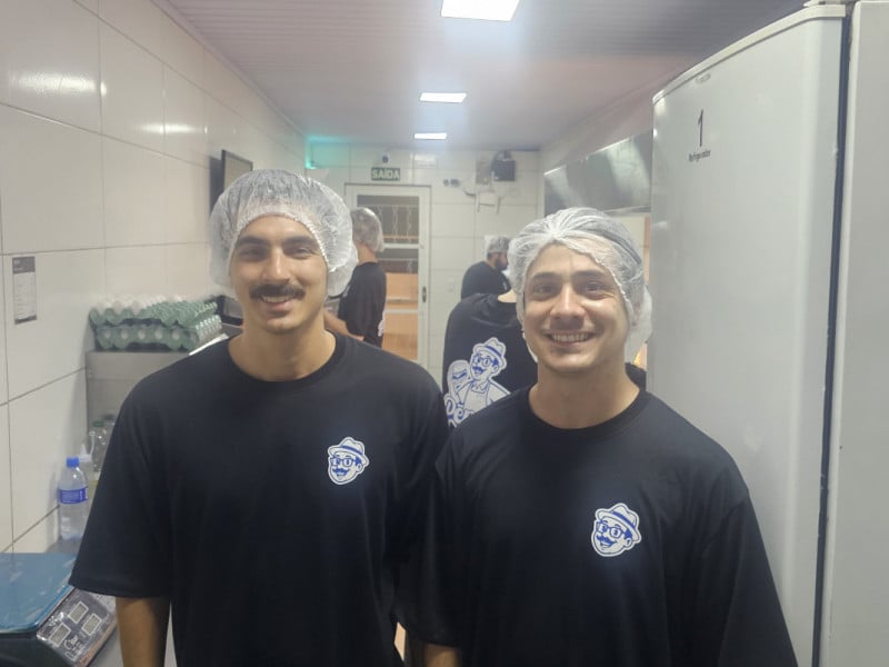 Nova xiseria de Santa Maria aposta em delivery rápido e xis doce
