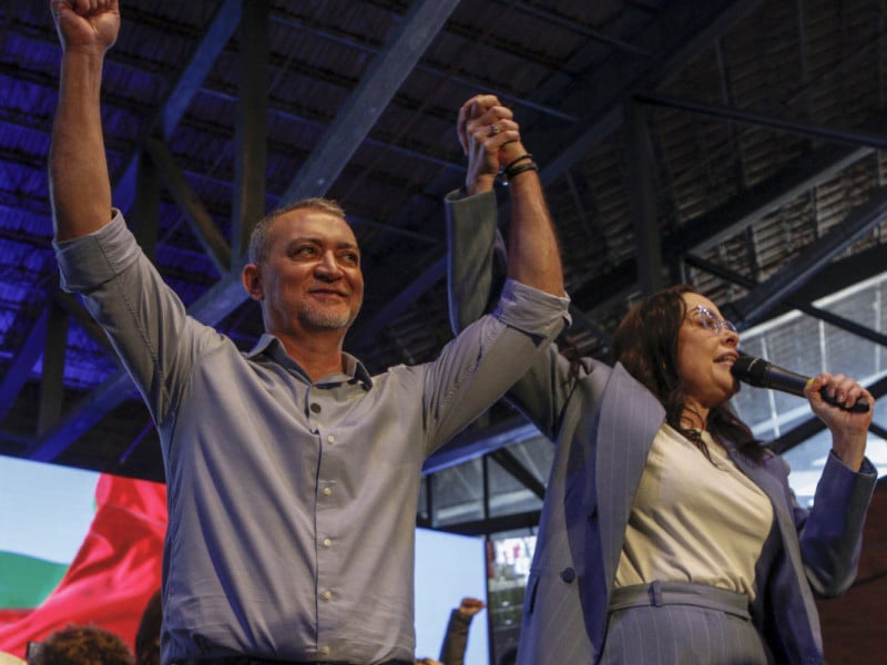 Ato oficializa candidatura de Juliana Brizola ao governo do Estado