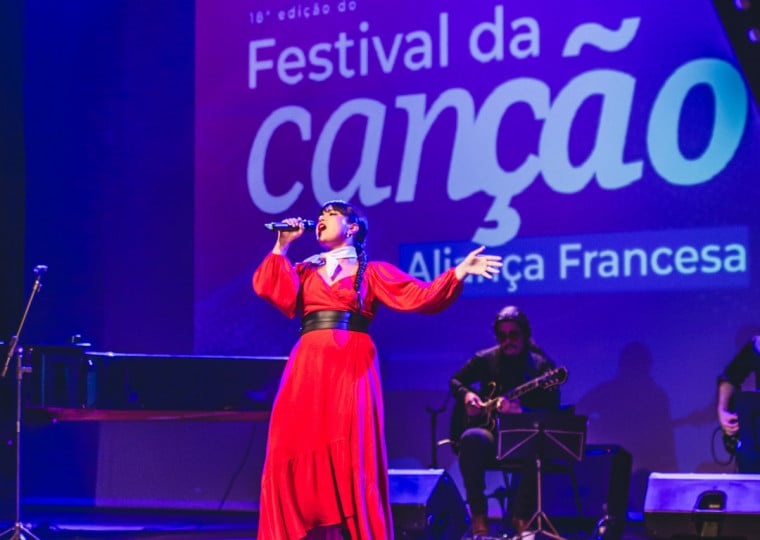 Dez cantores e cantoras soltam a voz no Teatro Simões Lopes Neto nesta quarta-feira (29)