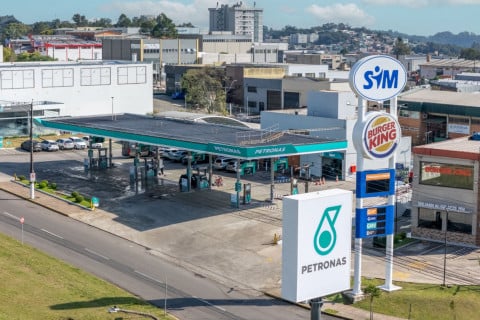 Conversão de Rede SIM puxa meta da Petronas de ter mil postos até 2030 no Brasil