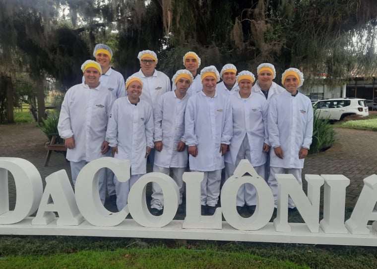 Minuto Varejo - projeto inclusão da DaColônia - santo antônio da patrulha - alunos apae - atuação área de exportação