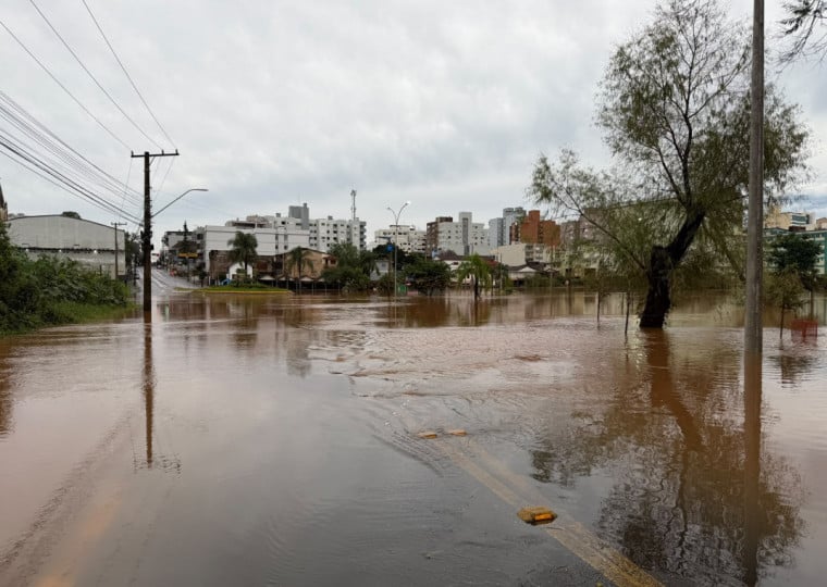 Em  Lajeado, o rio Taquari atingiu o nível de 22,22 metros às 8h desta quarta-feira