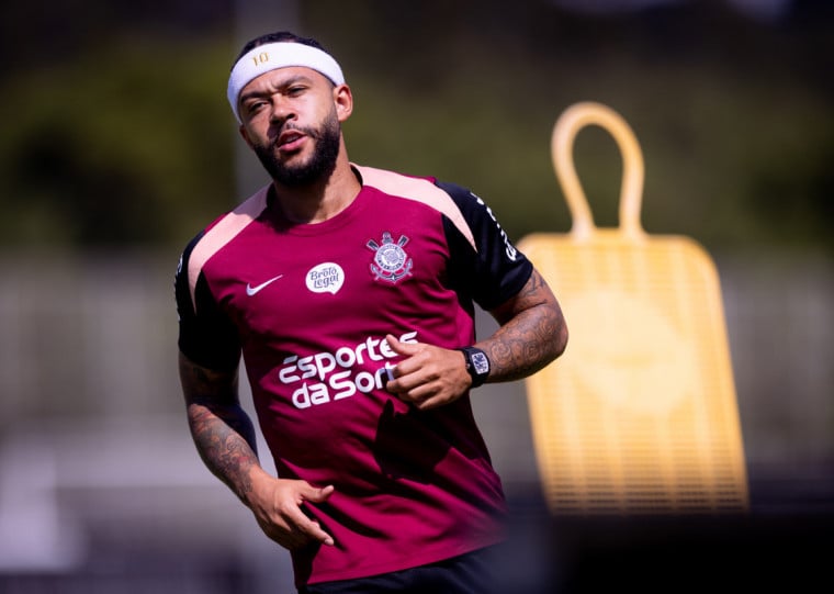 Memphis está em negociações com o Corinthians pela renovação de contrato