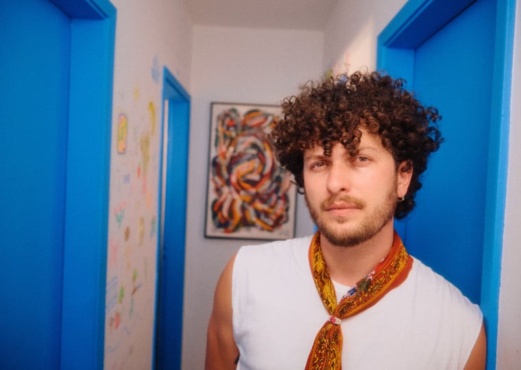 Novo álbum Bela Vista, 133 marca o processo de saída do cantor catarinense de São Paulo e seu retorno ao Sul do País