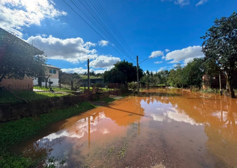 Estrela foi uma das cidades atingidas pelas chuvas, com famílias deixando suas casas preventivamente