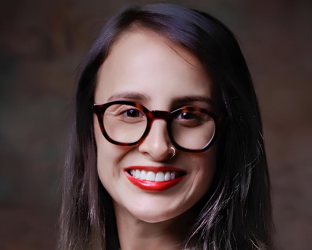 Camila Muller, docente do curso Técnico em Administração da Escola Técnica Fundatec