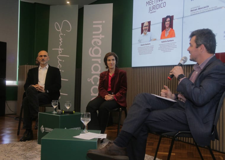 Valéria e Santoro destacaram organização e diálogo como fundamentais na gestão familiar