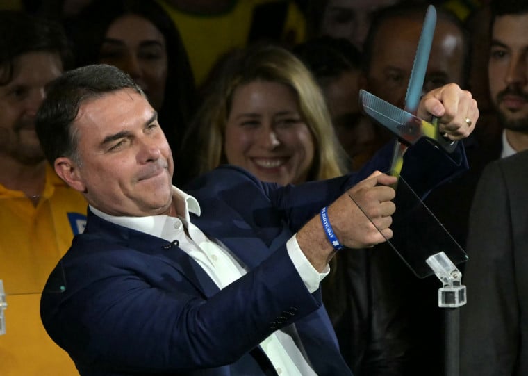 Ele também reconheceu que pode ter se equivocado ao dizer que a empresa Smartmatic teria fornecido as urnas físicas ao Brasil