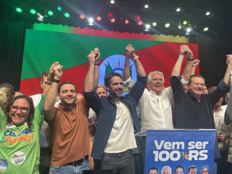 Em convenção do PSD, Kassab diz ter certeza que Eduardo Leite será presidente "em breve"