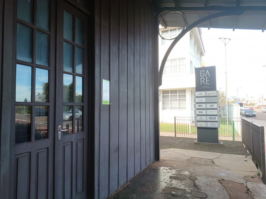 Reformado, pr&eacute;dio da Gare abriga, dentre outras atividades, uma &aacute;rea gastron&ocirc;mica | Marlusa Marques/ESPECIAL/CIDADES